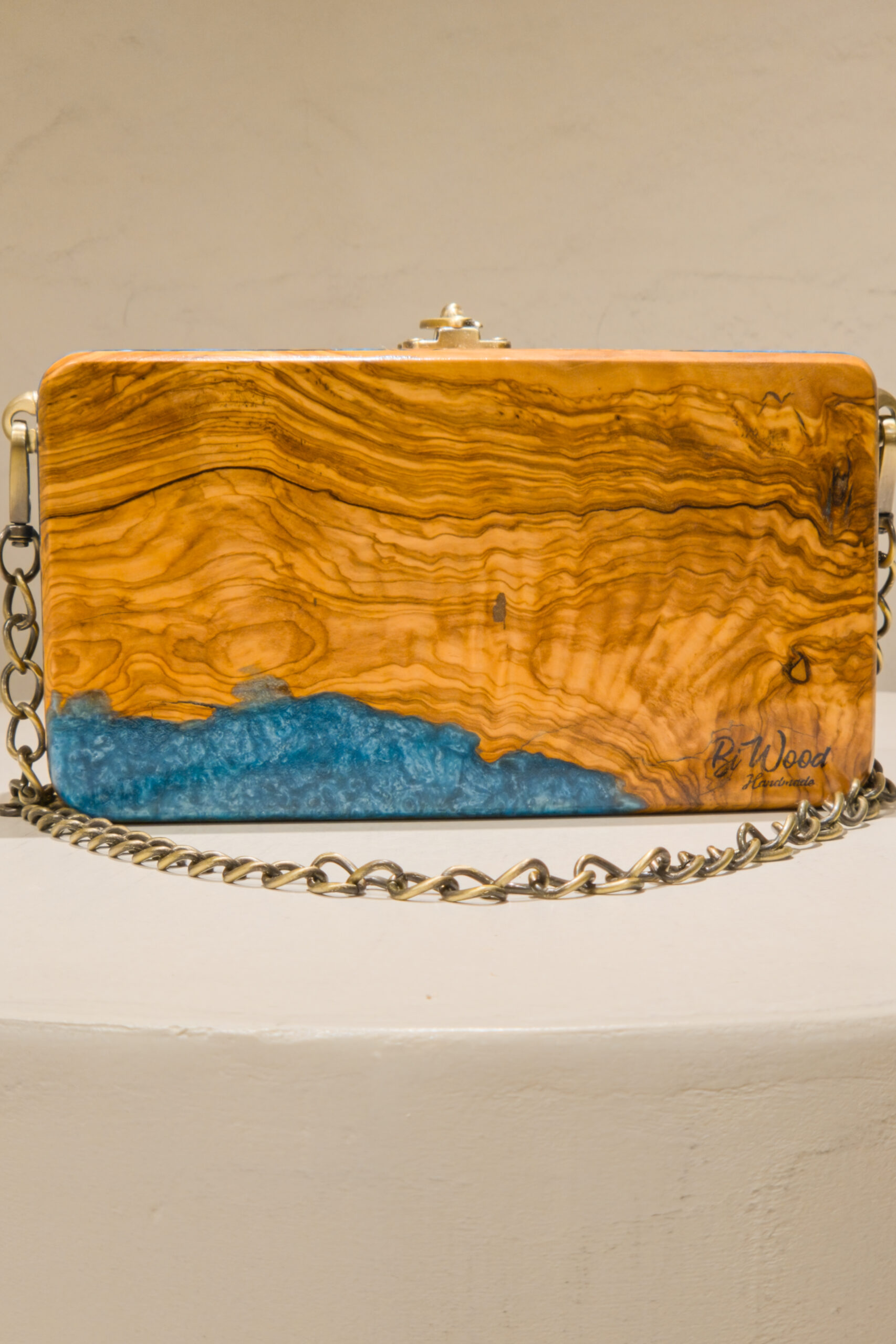 blue 1 tsanta,τσαντα,ξυλινη τσαντα,ksilini tsanta,biwood